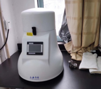 上海凈信全自動(dòng)組織研磨儀研磨研磨花生、瓜子實(shí)驗(yàn)